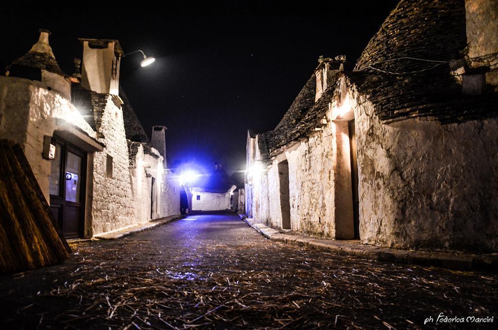 Trullo Relax Villa Alberobello Ruang foto