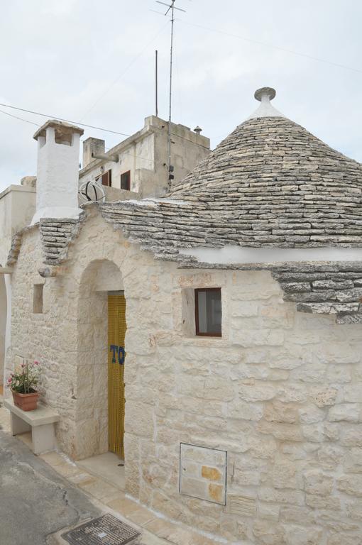 Trullo Relax Villa Alberobello Bagian luar foto